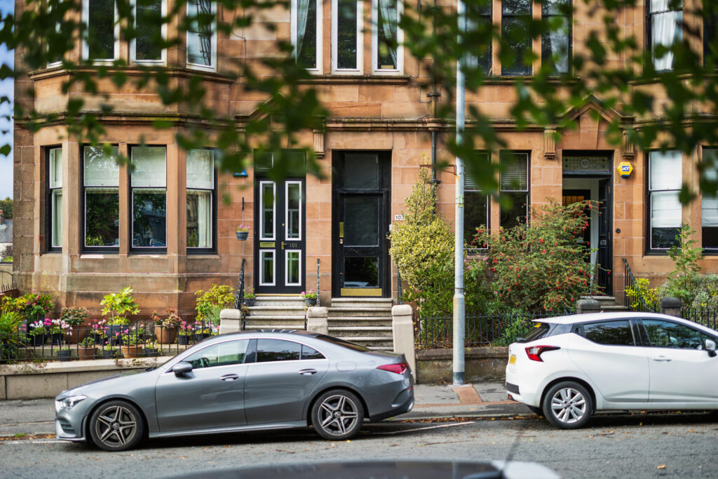 103 Broomhill Drive, Broomhill, G11