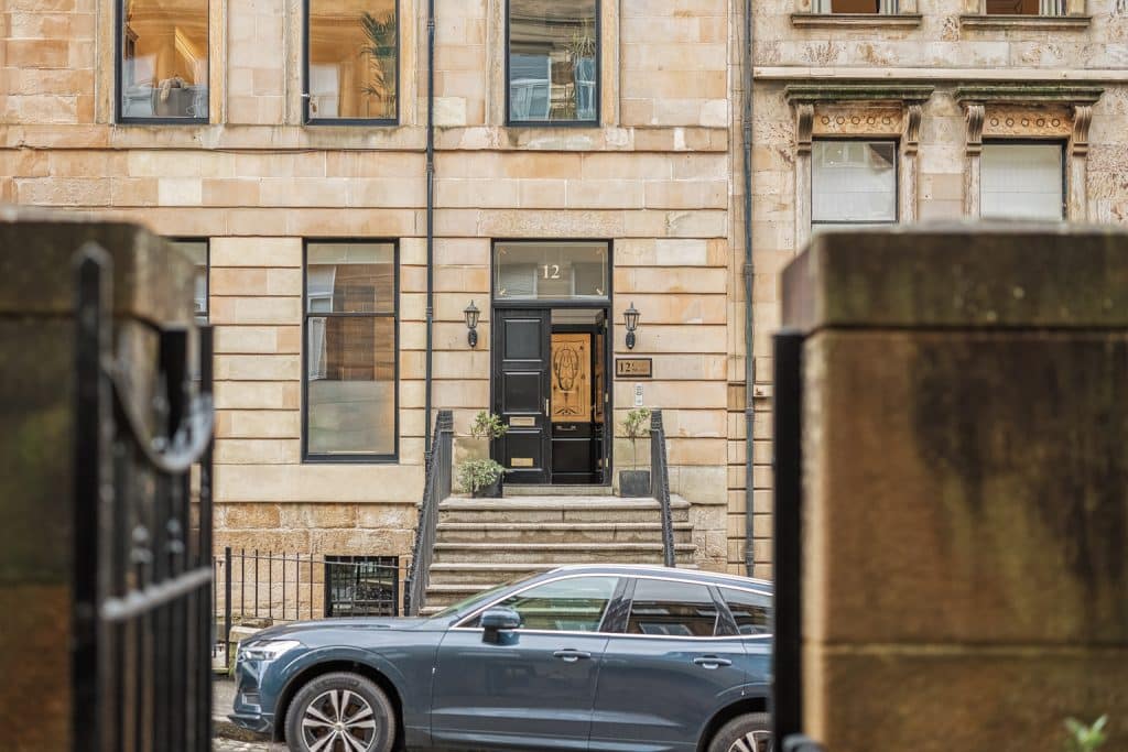 12 Cecil Street, Hillhead, G12