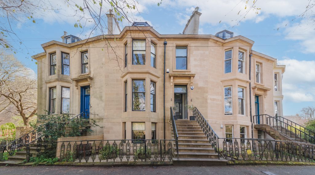 Hamilton Park Avenue, Botanics, G12